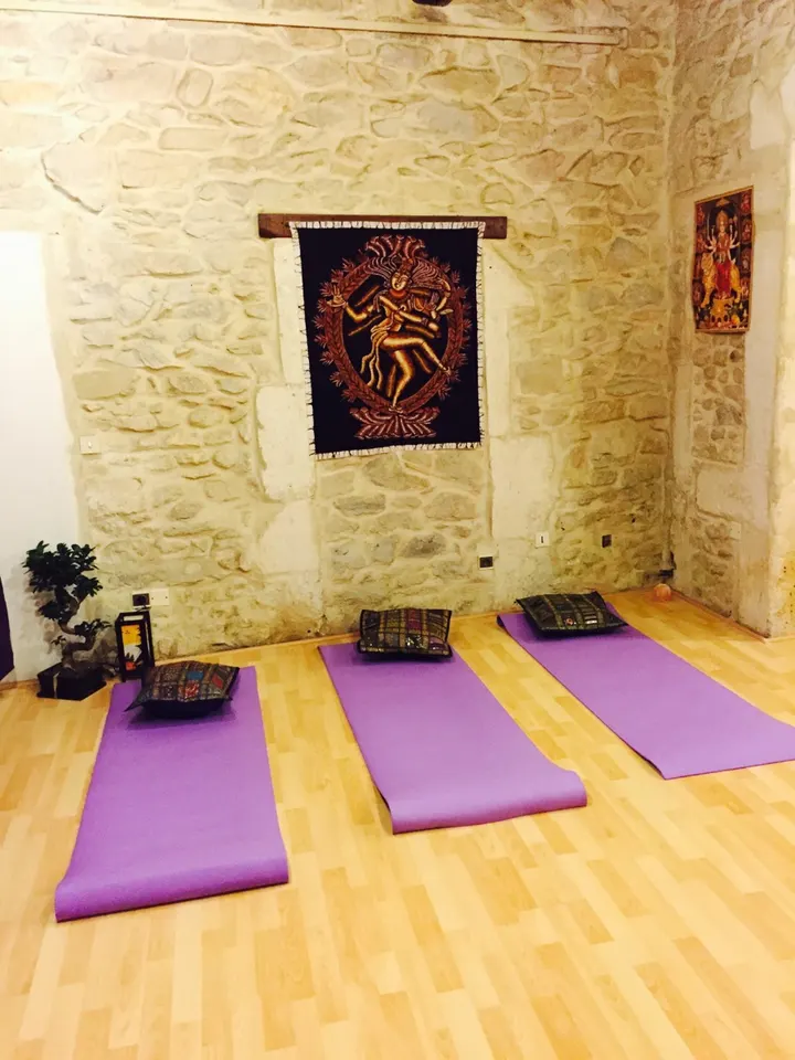 Sundaria — Yoga à Font Aubarne, Nîmes