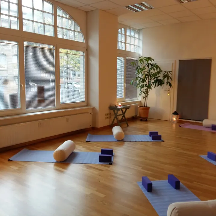 Gesundheitsweg Yoga, Pilates & Entspannung — Yoga in Altstadt, Heidelberg