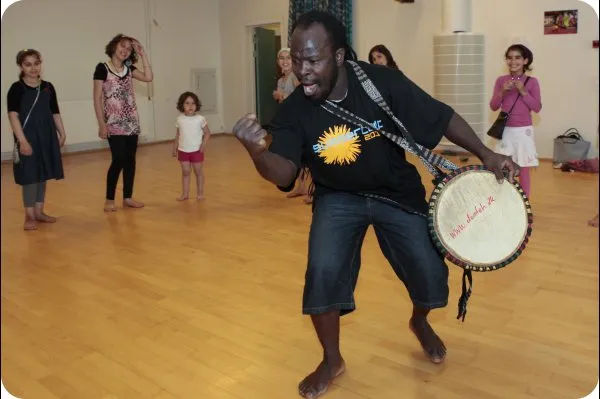 Afrikansk Dans og Musikskole v/Michael Kwabena Domfeh — dans-studio i København S — bild 3