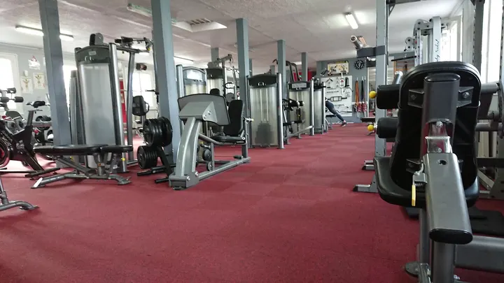 Powerness — salle de fitness-studio à Saint-Genis-Laval, Lyon — 2