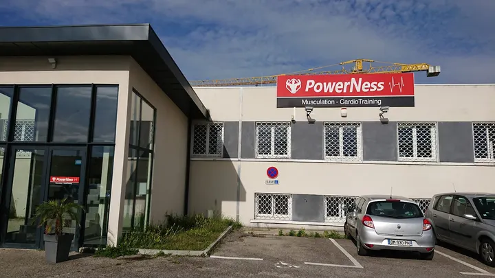 Powerness — Salle de fitness à Saint-Genis-Laval