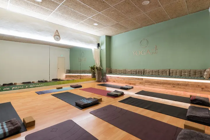 Yoga With You Bcn — yoga-studio en Barcelona — 5