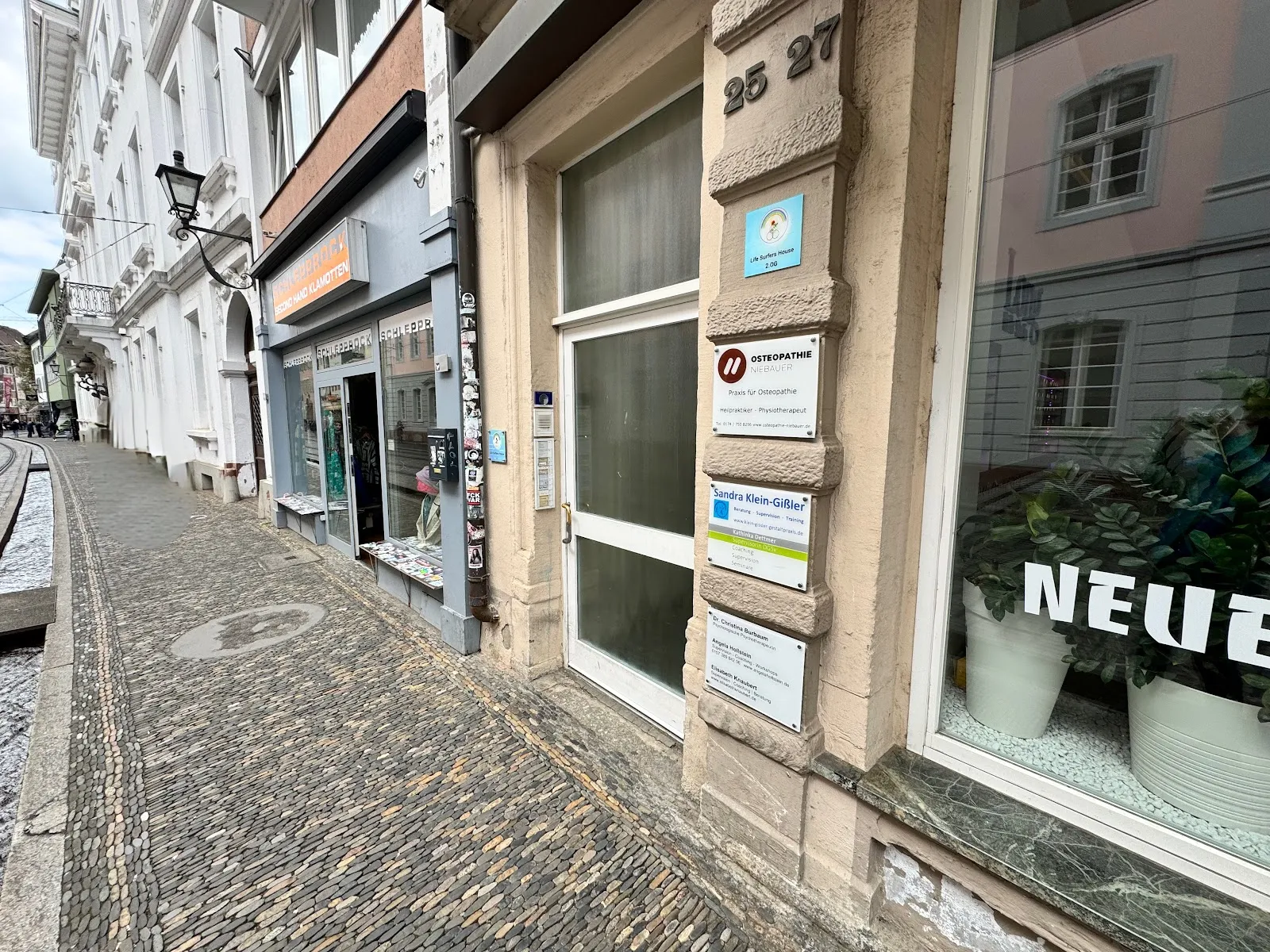 Life Surfers House — meditation-studio in Altstadt-Mitte, Freiburg im Breisgau — 2