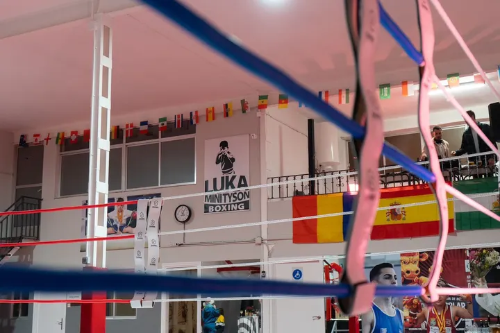 Escuela de boxeo Rafael Lozano Almería — artes marciales-studio en Almería — 5