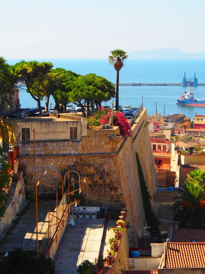 Club Alpino Italiano Sezione di — arrampicata-studio a Municipalidadi de Pirri/Municipalità di Pirri, Cagliari — 2