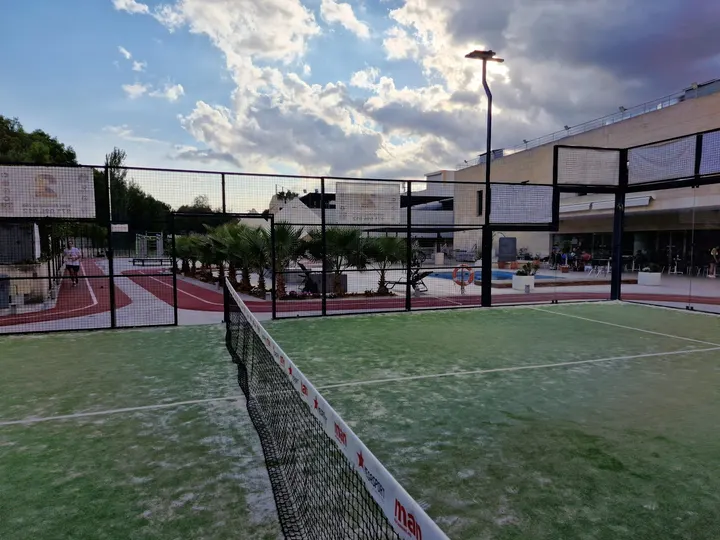 MegaSport Centre — Estudio de fitness en Son Fortesa, Palma