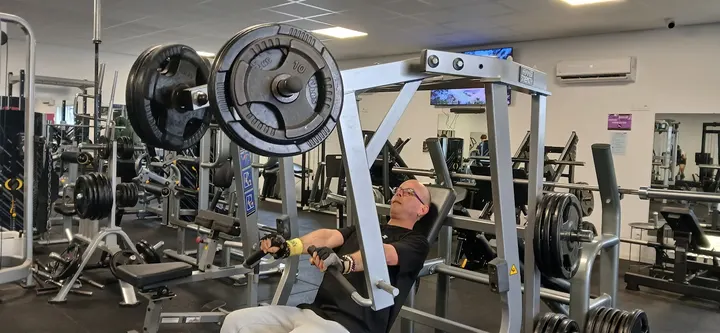 Omega — salle de fitness-studio à Neuville-aux-Bois — 4