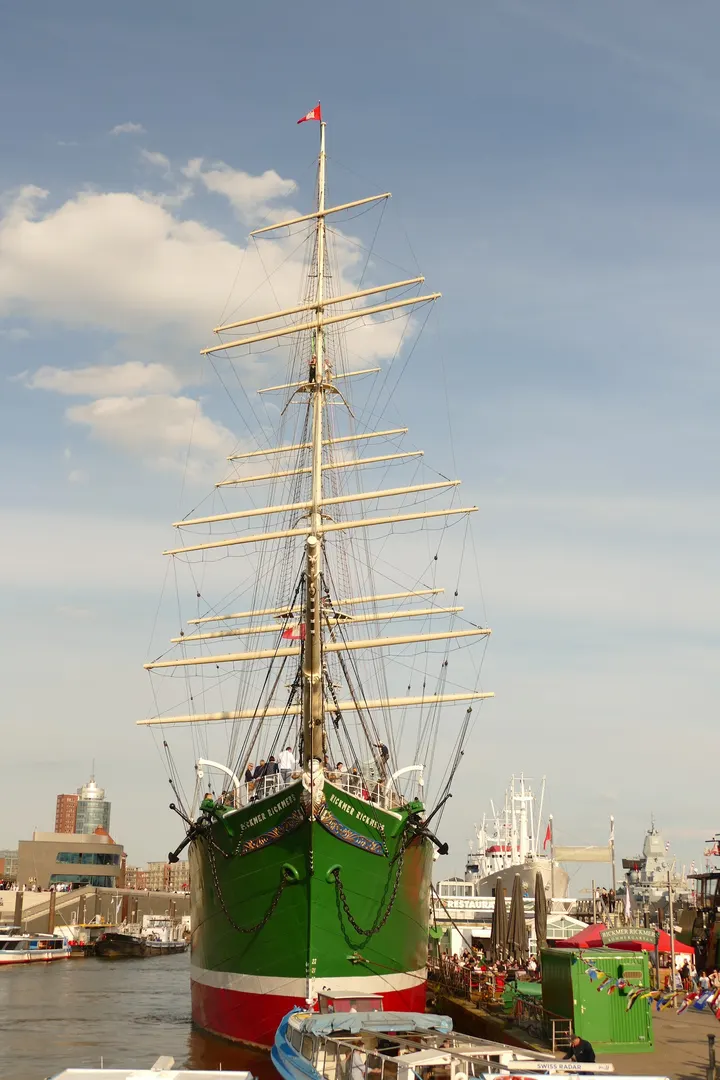 schnurstracks Kletterlocation Rickmer Rickmers — klettern-studio in St. Pauli, Hamburg — 3