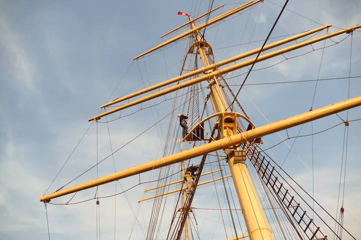 schnurstracks Kletterlocation Rickmer Rickmers — Bouldern in St. Pauli, Hamburg