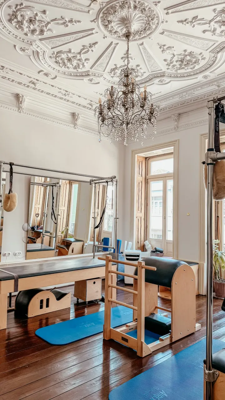 Moksha Pilates Studio — Pilates em Cedofeita, Porto