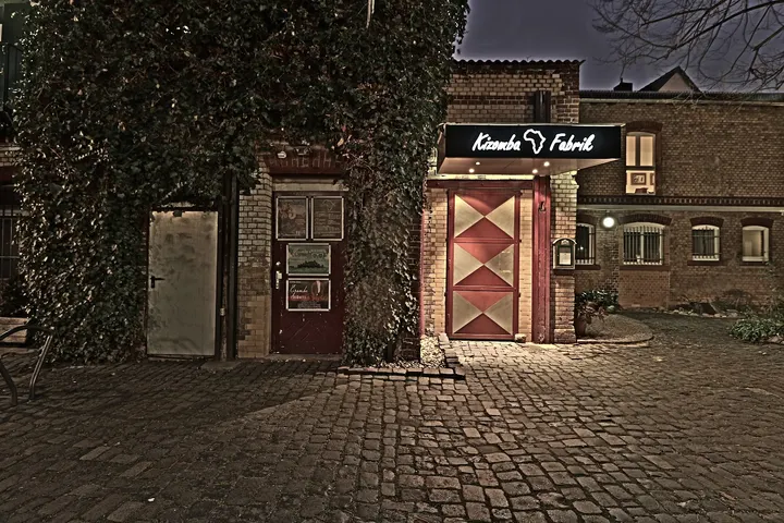 Kizomba Fabrik — tanz-studio in Hausen, Frankfurt am Main — 2