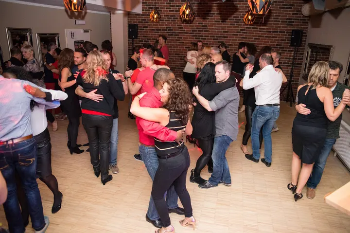 Kizomba Fabrik — tanz-studio in Frankfurt am Main — 5
