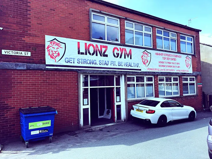 lionz gym — fitness studio in Darwen — 2