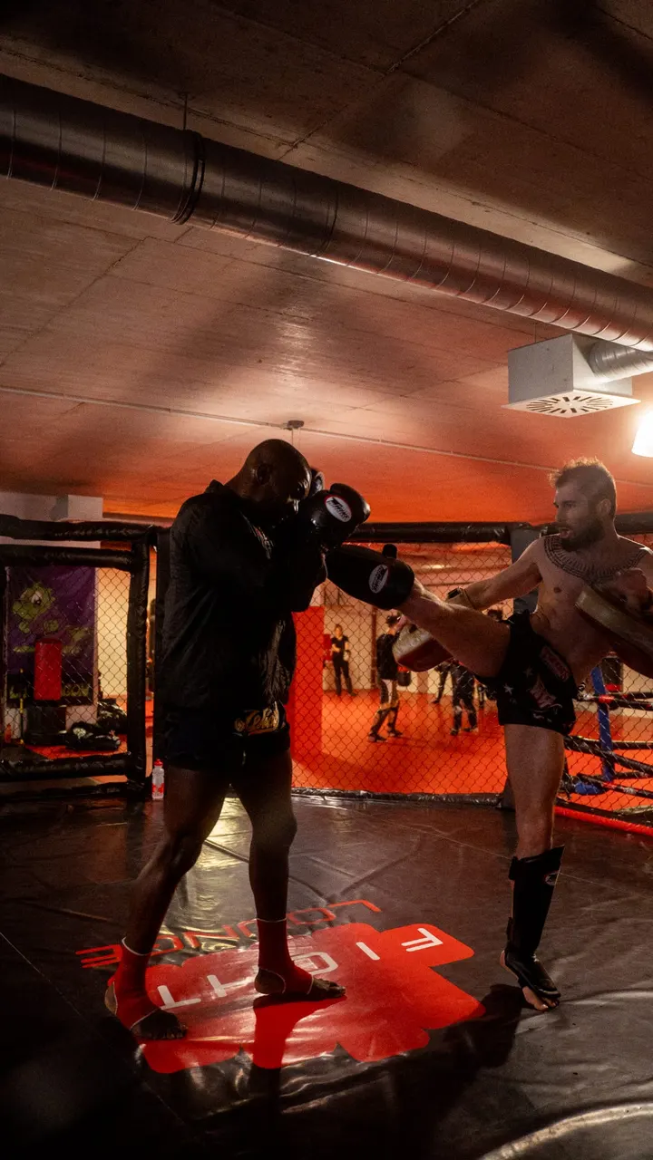 Team Tunno Kickboxen/Thaiboxen/Boxen — kampfsport-studio in Castrop-Rauxel — 3