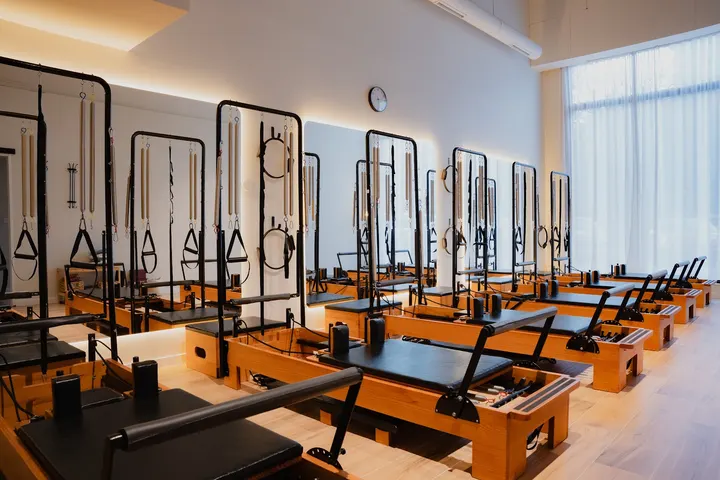 Essentia | Estudio de pilates en Alicante — Pilates en Alicante
