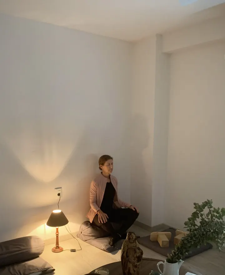 Medita Yoga Estudio — yoga-studio en Exposició, Valencia — 3