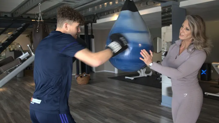 Club Fit En Vitaal — Personal training in Capelle-West, Capelle aan den IJssel