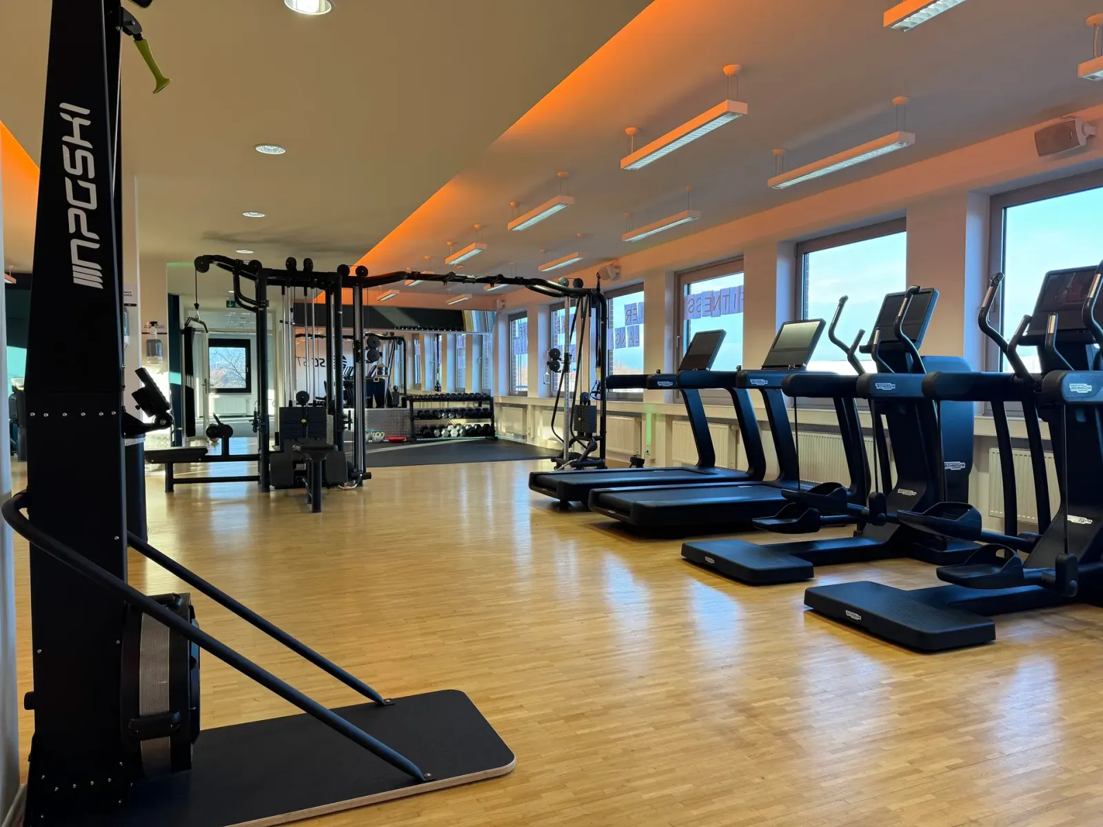 SG Stern Kraftdock — fitnessstudio in Heimfeld, Hamburg — 3