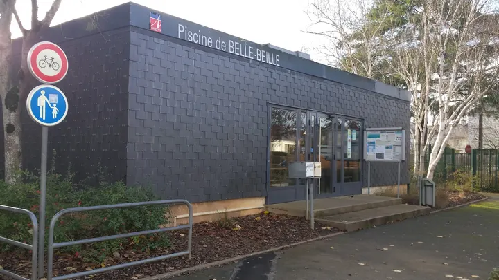 Piscine Belle-Beille — studio à Belle-Beille, Angers — 3