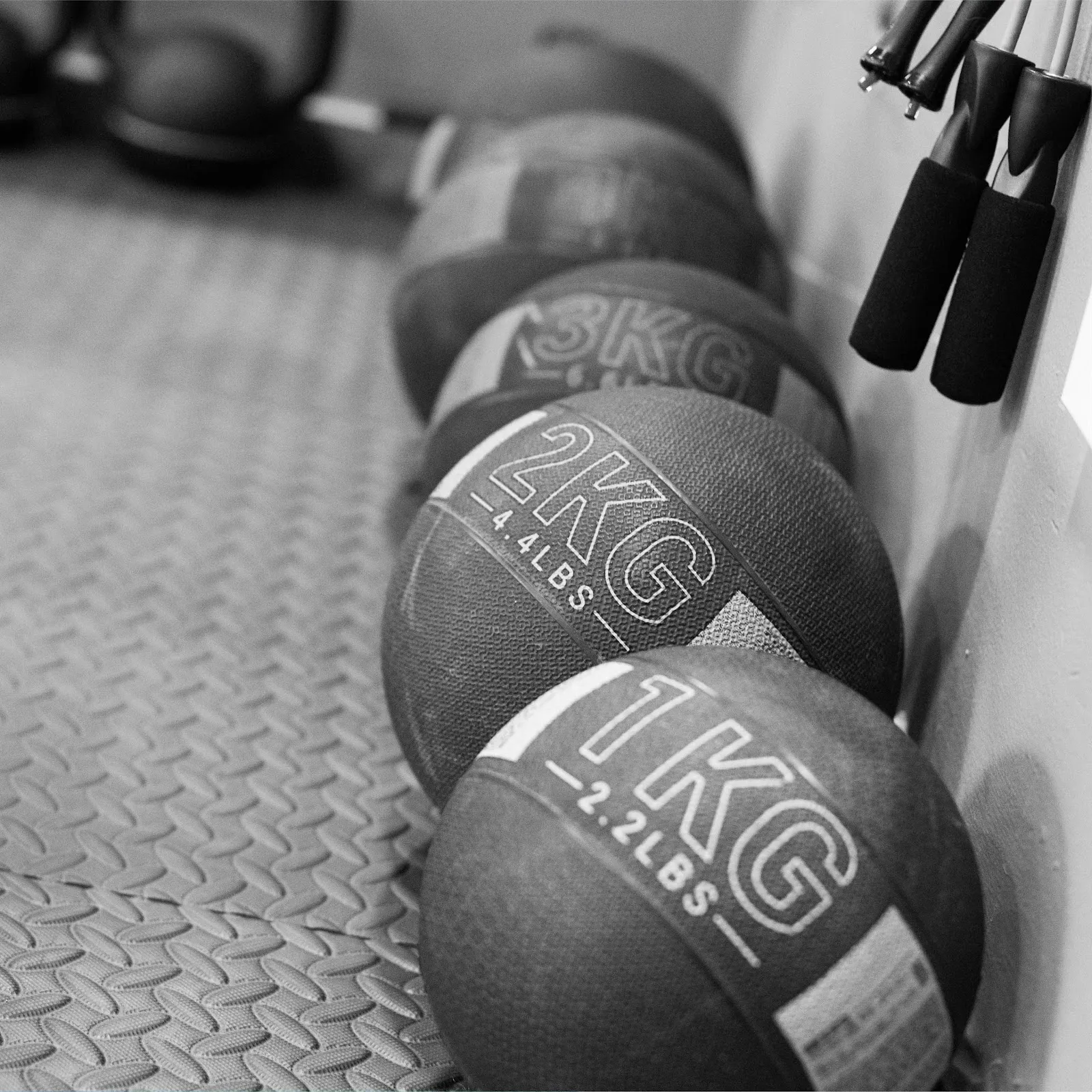 YKJ Fitness and Juice bar — estudio de fitness-studio en Salto del Agua, Marbella — 3
