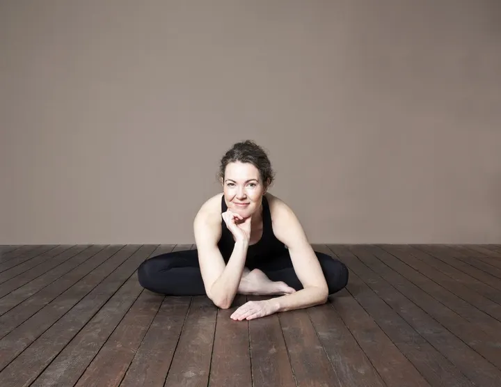 Anne Sofie Bender — Yoga i Charlottenlund