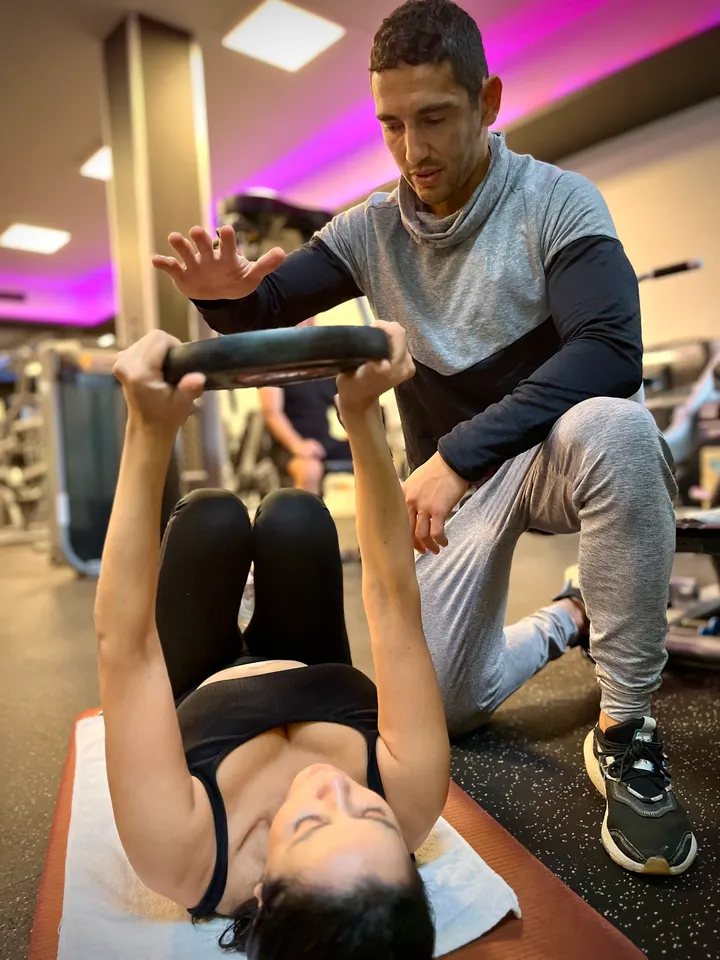 Entrenador personal Barcelona NAF FIT — entrenamiento personal-studio en Sant Martí, Barcelona — 3