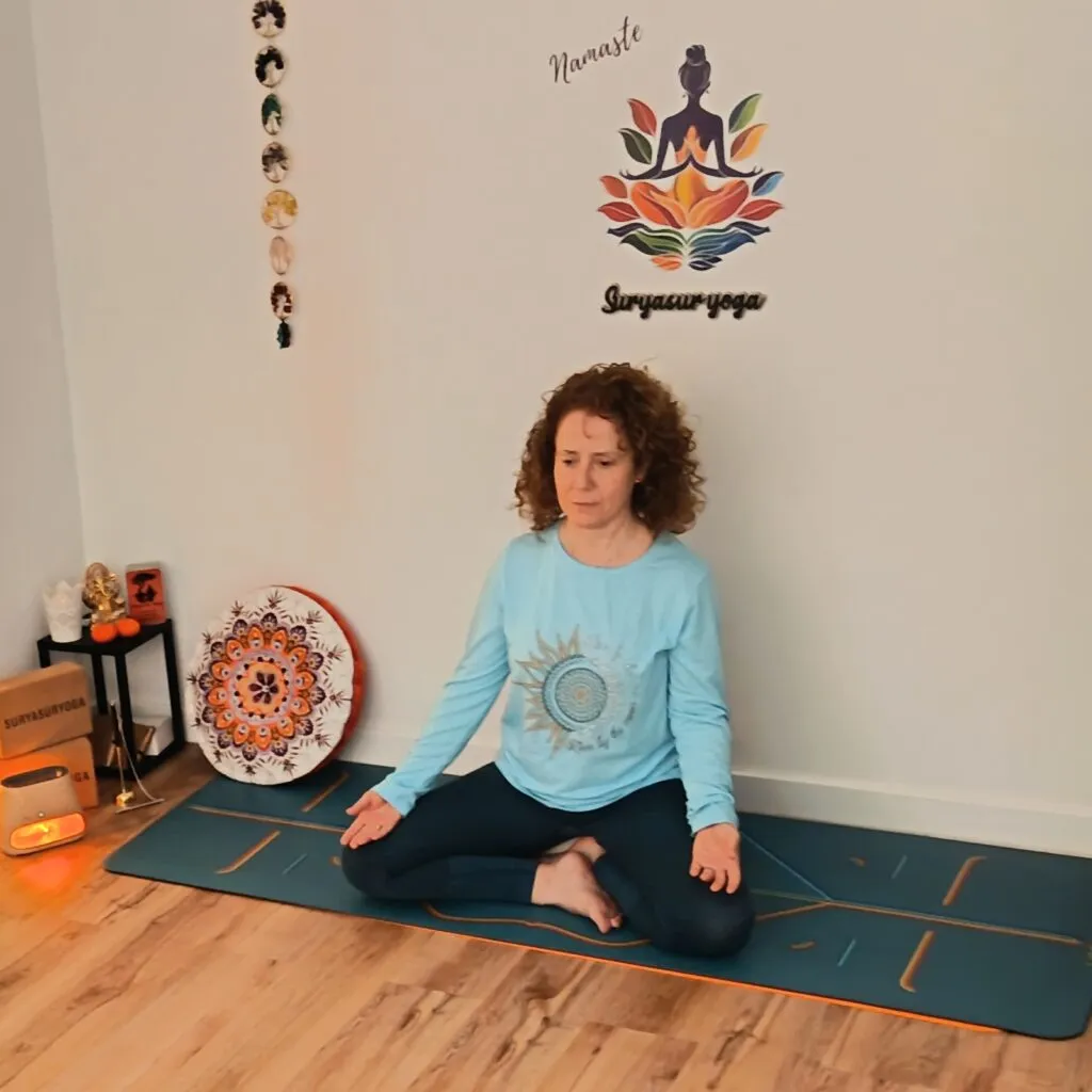 Surya sur yoga, yoga meditación y técnicas de respiración — yoga-studio i Fuengirola — bild 5