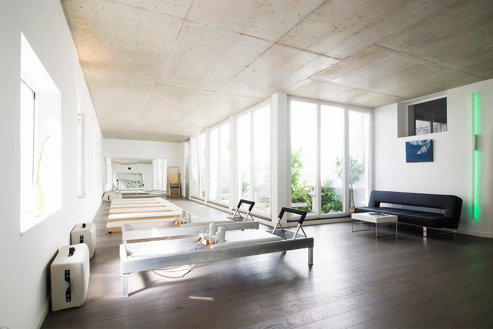 Bluebird Pilates Munich Jean-Claude Nelson — pilates-studio in Sendling, München — 2