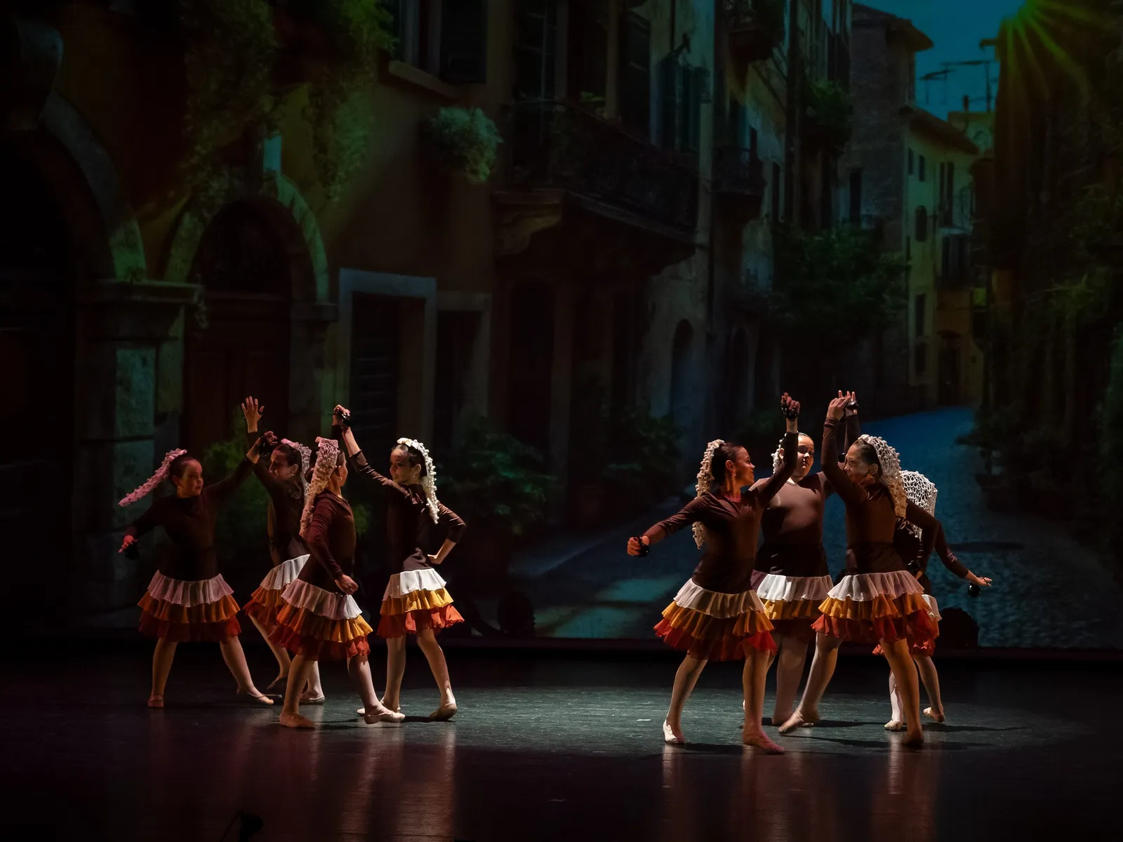 Centro de F. Artística Ana Zapata — baile-studio en Cartagena Casco, Cartagena — 3