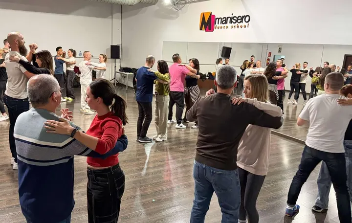 Manisero Dance School — Dance en Gràcia, Sabadell