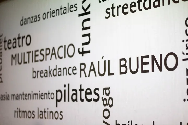 Multiespacio Raúl Bueno — Baile en Villa de Vallecas, Madrid