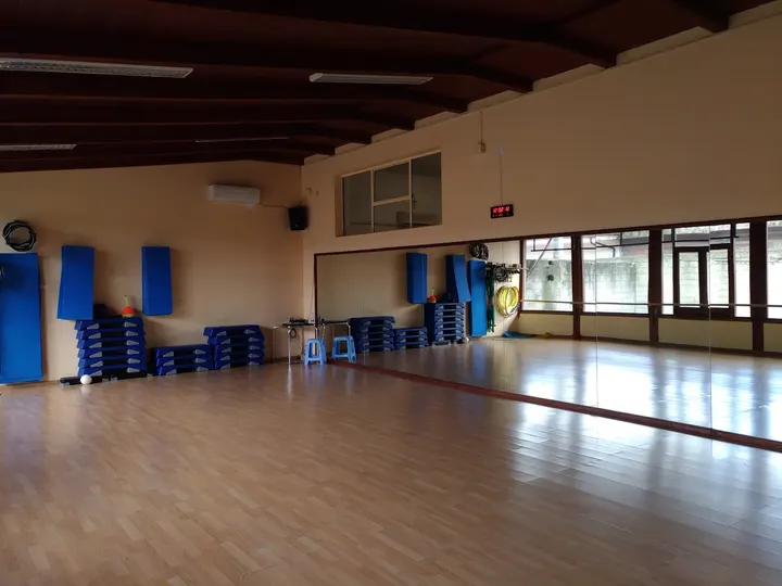 Pentathlon Fitness Varapodio — palestre-studio a Varapodio — 2