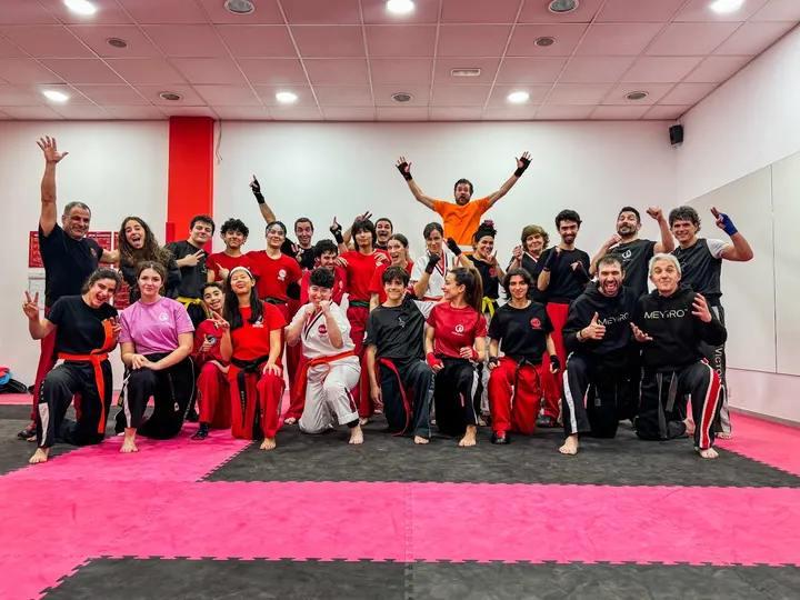 Escuela de Artes Marciales y Defensa Personal - Mugendo Deusto — artes marciales-studio en San Pedro de Deusto-La Ribera, Bilbao — 2