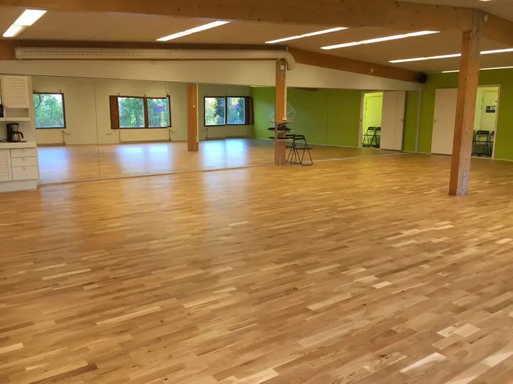 Tanssikoulu Dance Actions Finland Oy — Tanssi – Marjamäki, Lempäälä