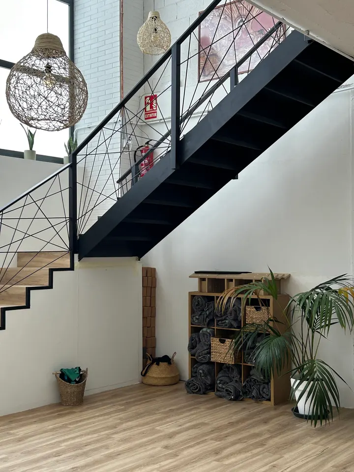 Vibra Yoga Studio — yoga-studio en Alicante — 3