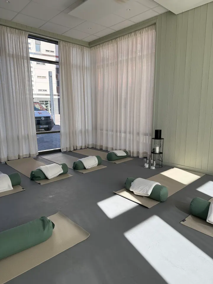 Zenit Studio — Yoga i Öster Mälarstrand, Västerås