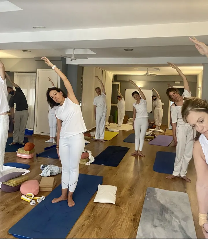 Enseanza De Yoga — yoga-studio en Zaragoza — 5