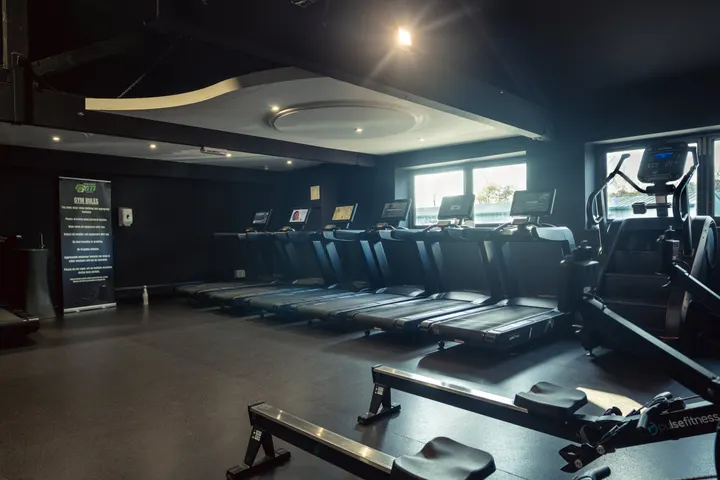 Premier Gym + Fitness — hot yoga-studio in Newton Abbot — 3