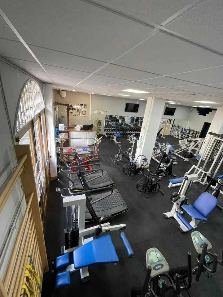 Gimnasio Body Perfect — estudio de fitness-studio en La Laguna — 3