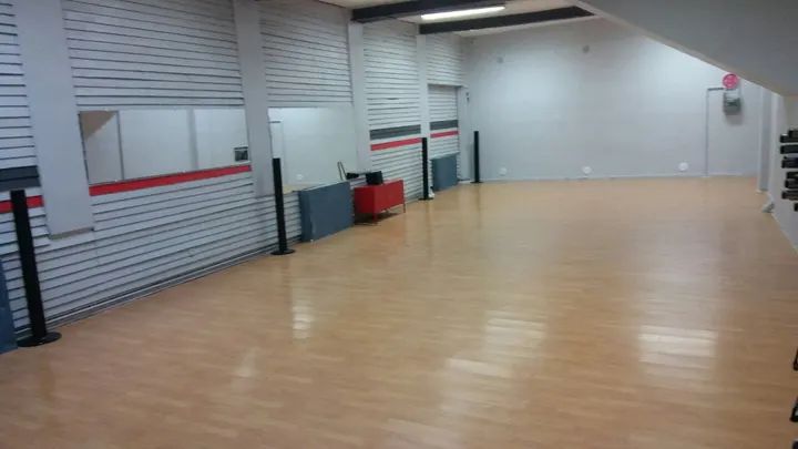 Body Care Fitness Clichy — salle de fitness-studio à Clichy — 4