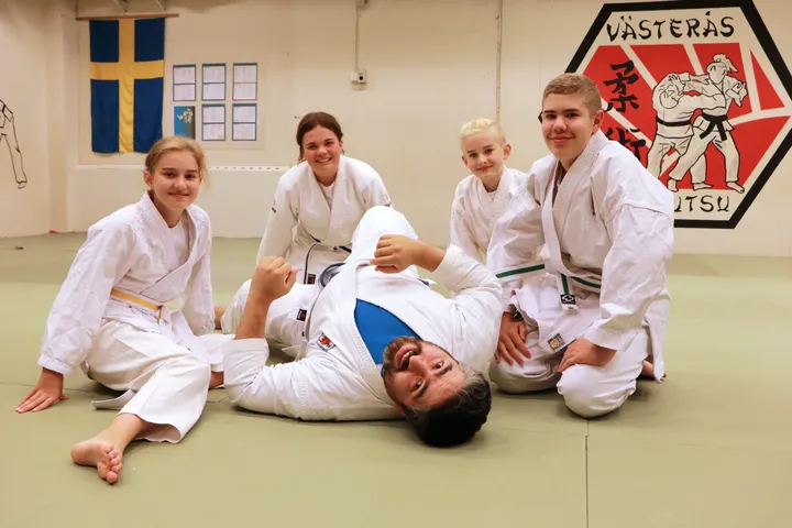 Västerås Ju-Jutsuklubb — kampsport-studio i Hälla, Västerås — 2