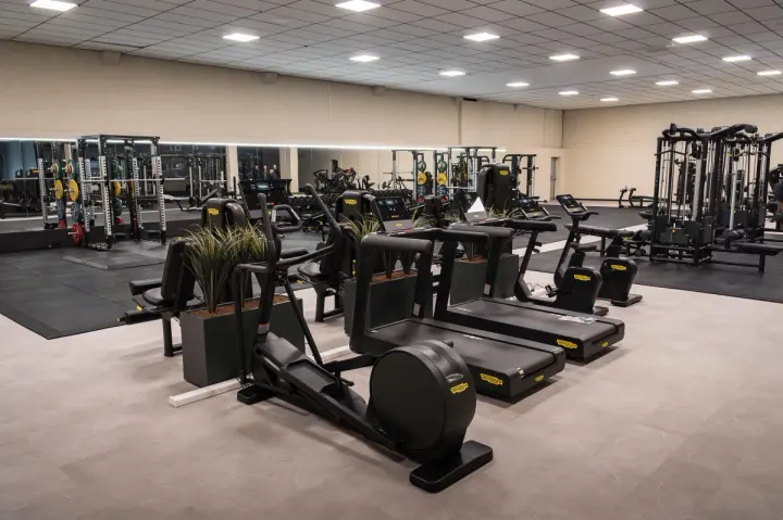Absolute Fit — Sportschool in Park Leyenbroek, Sittard