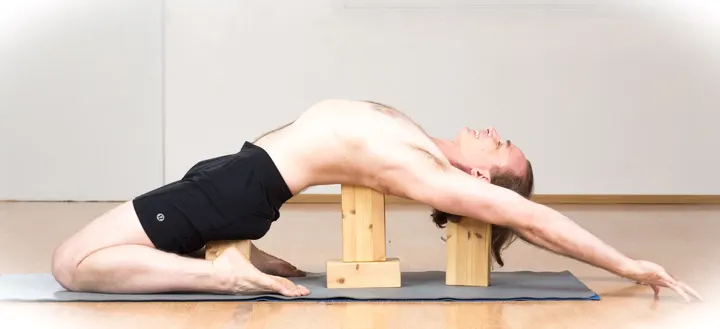 Timo Kurvi Yoga — Jooga – Kamppi, Helsinki