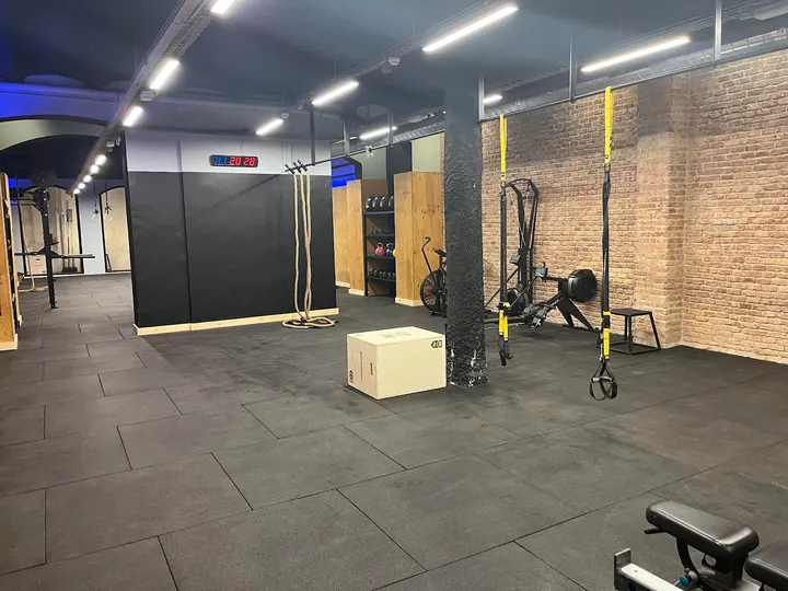 Reboot Bruc Boutique Gym & Cross Training — estudio de fitness-studio en l'Eixample, Barcelona — 3