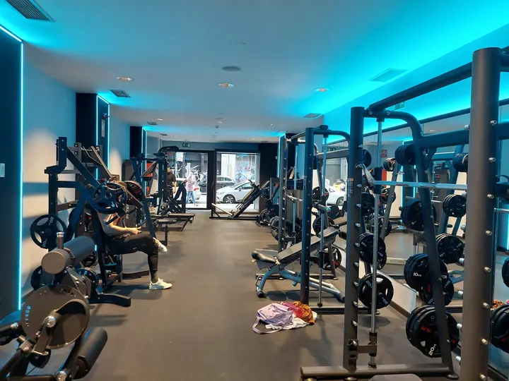 Reboot Bruc Boutique Gym & Cross Training — Estudio de fitness en l'Eixample, Barcelona