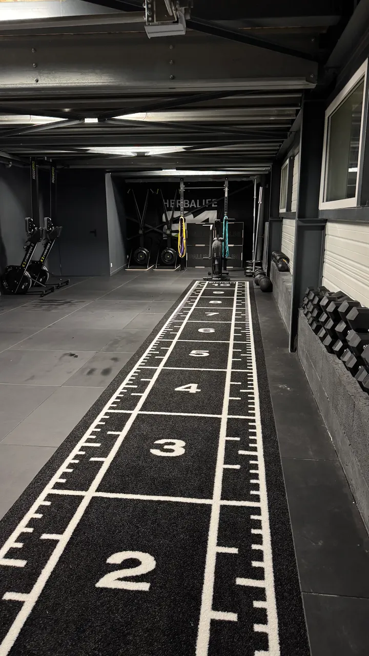 Hub Training — Salle de fitness au Petit Moulin, Périgny