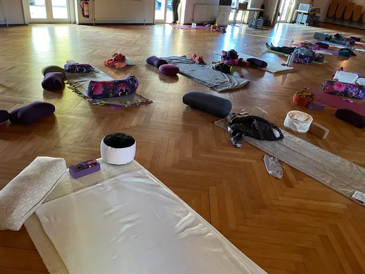 Yoga Goes West - Yoga Freiburg Mooswald - Yoga Freiburg West — Yoga in Mooswald-West, Freiburg im Breisgau