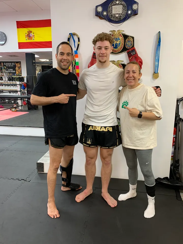 EVA MARIA NARANJO MUAY THAI SEUA YANG — artes marciales-studio en Benidorm — 2