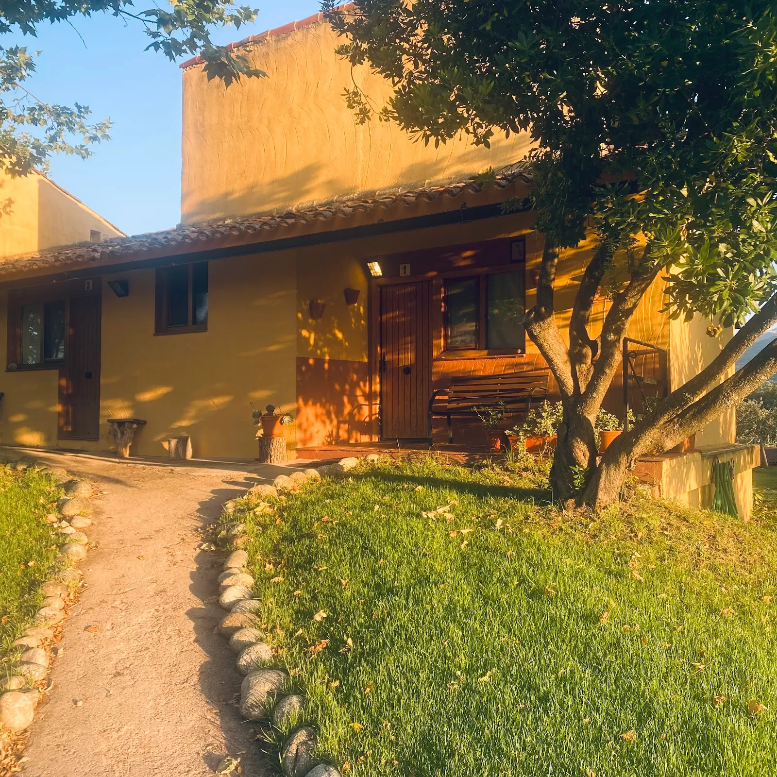Centro de Yoga y Meditación Om Tara Salamanca — yoga-studio en Labradores, Salamanca — 2