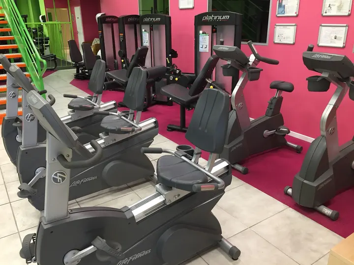 Esprit Sport Les Abrets — salle de fitness-studio à Charancieu — 4